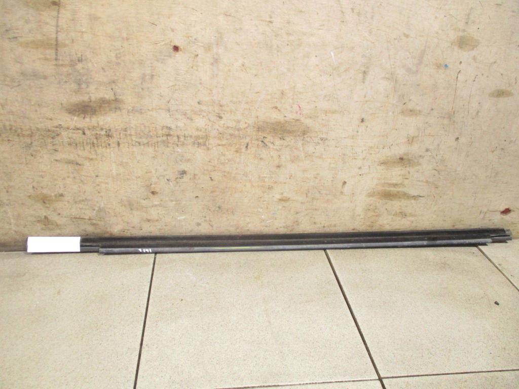 Накладка стекла переднего левого, 1200 рублей, Пермь