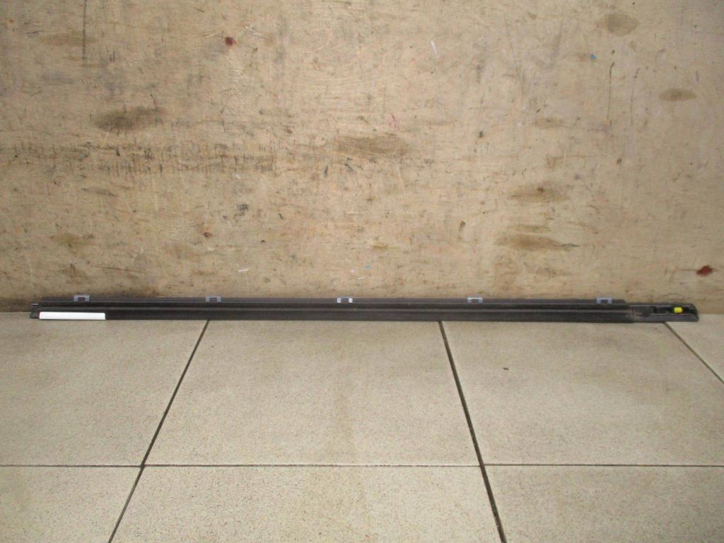 Накладка стекла переднего левого, 3000 рублей, Пермь