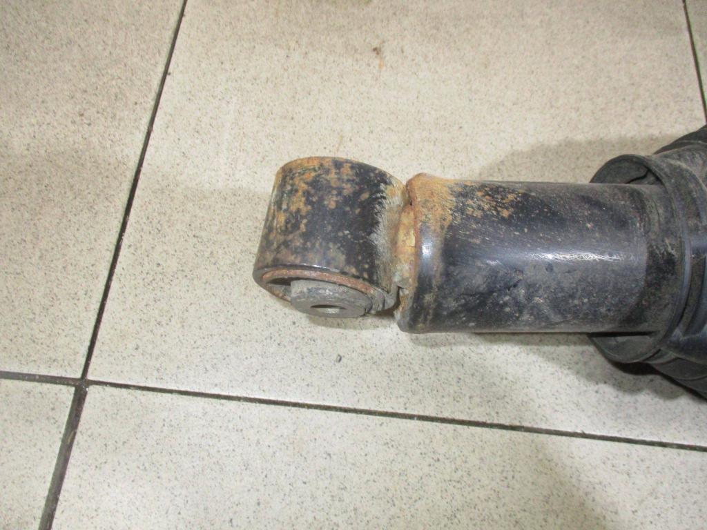 Амортизатор задний правый, 10000 рублей, Пермь