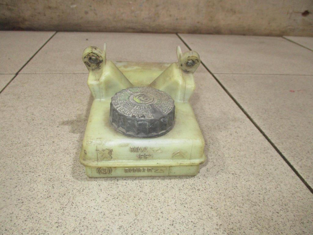 Бачок главного цилиндра сцепления, 500 рублей, Пермь