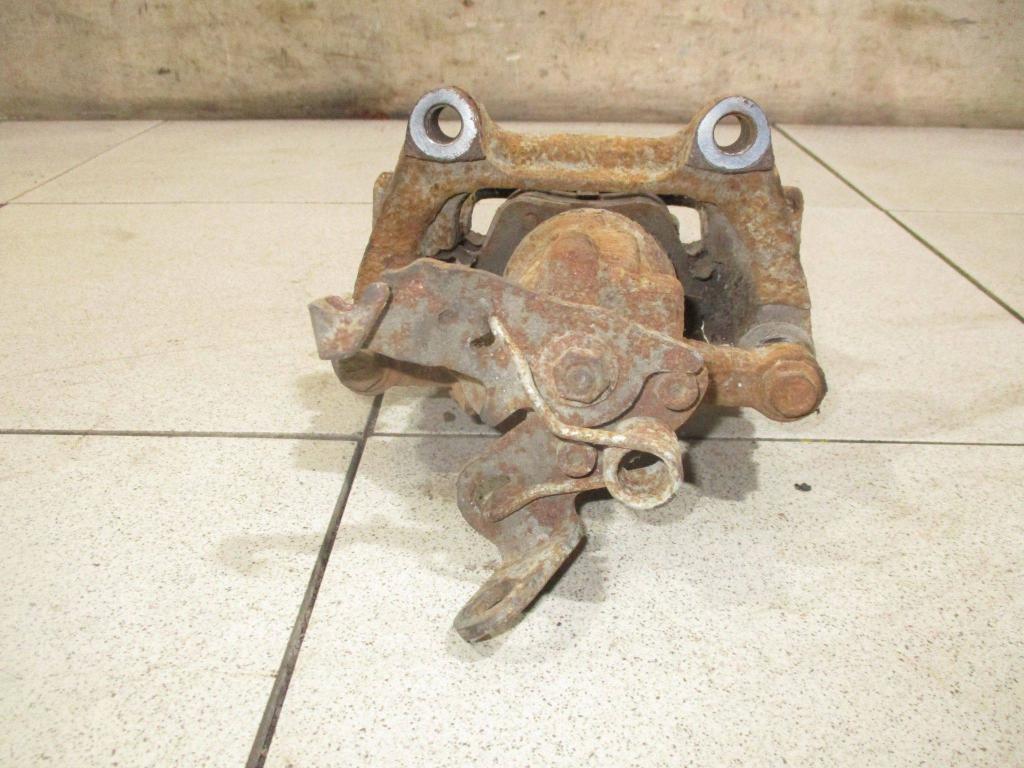 Суппорт задний правый, 3000 рублей, Пермь