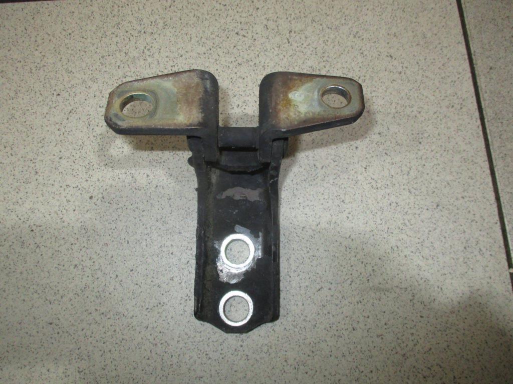 Петля двери передней, 550 рублей, Пермь