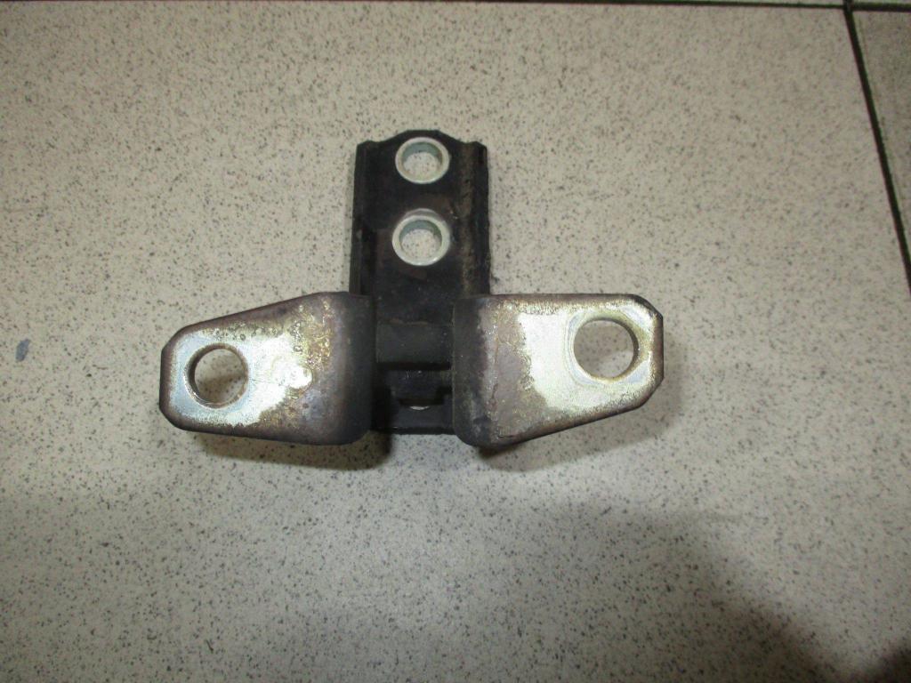 Петля двери передней, 550 рублей, Пермь