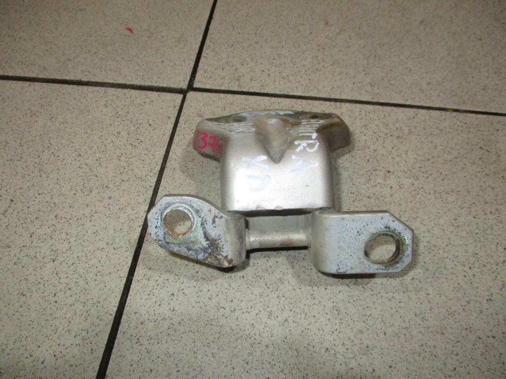 Петля двери задней правой нижняя, 500 рублей, Пермь