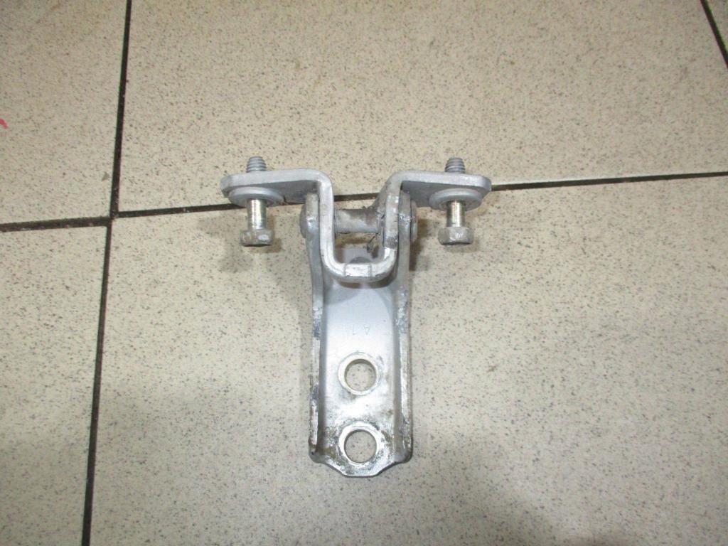 Петля двери передней, 550 рублей, Пермь