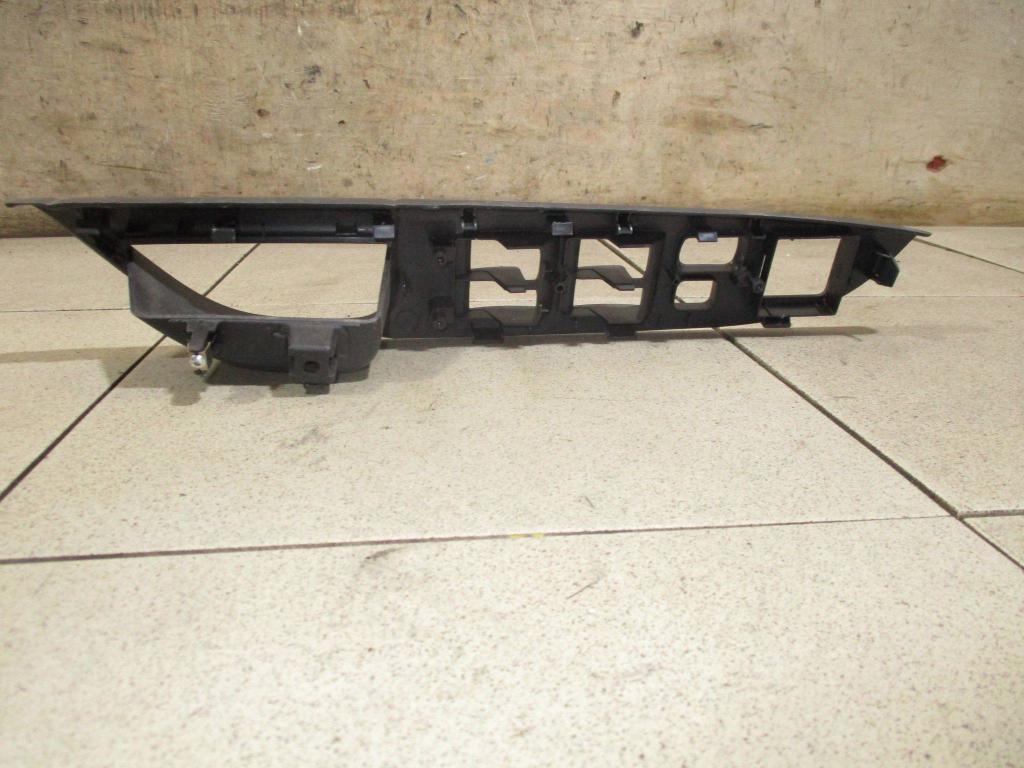 Накладка блока управления стеклоподъемниками, 1000 рублей, Пермь