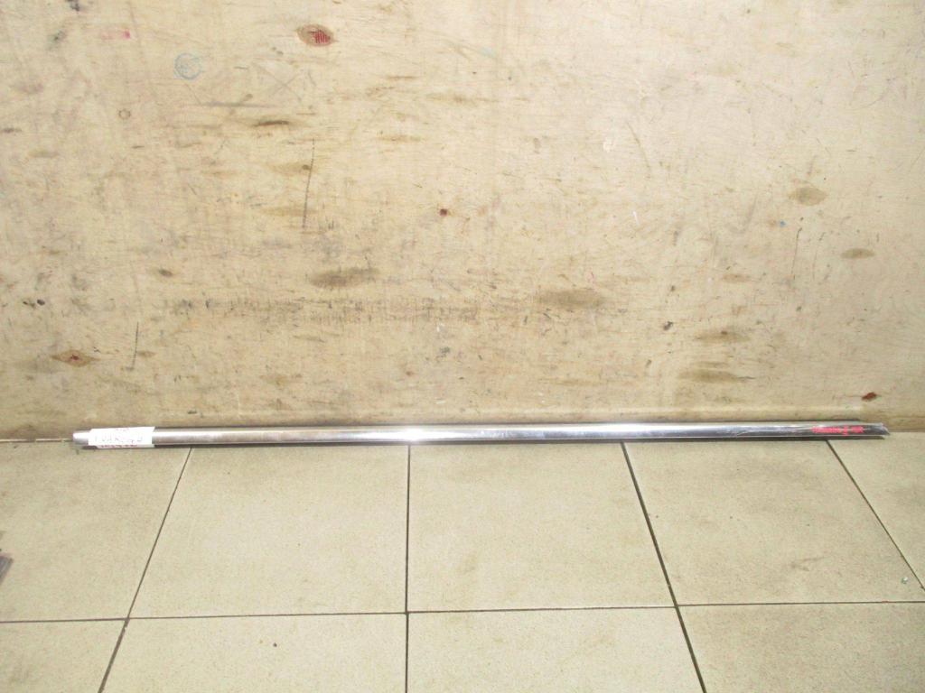 Накладка стекла переднего правого, 3000 рублей, Пермь