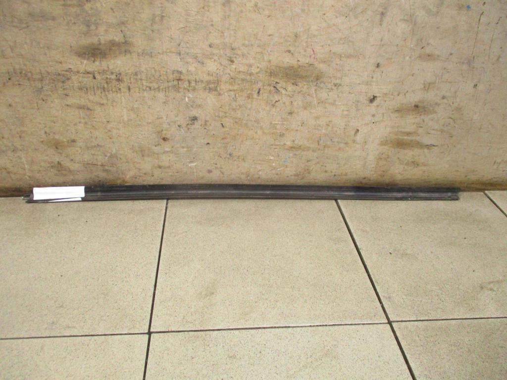 Накладка стекла переднего правого, 800 рублей, Пермь