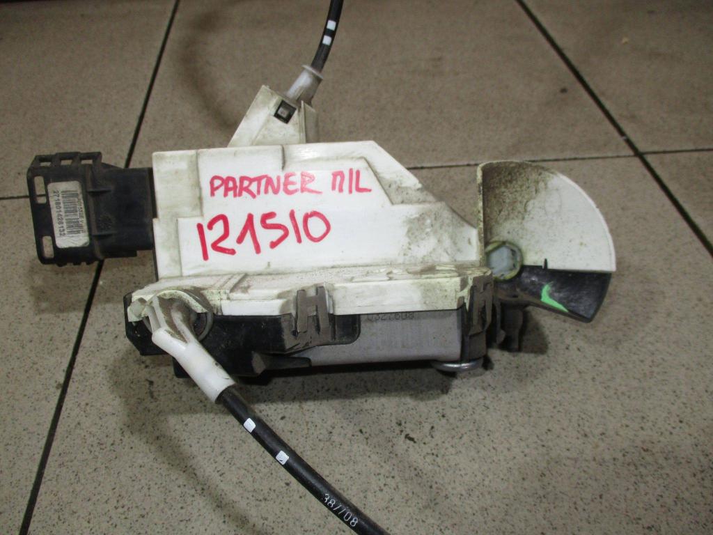 Замок двери передней левой, 8000 рублей, Пермь