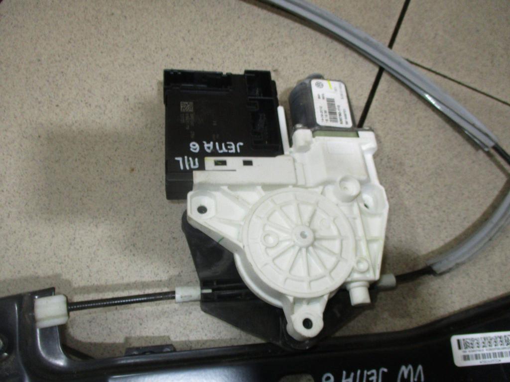 Стеклоподъемник передний левый, 12500 рублей, Пермь