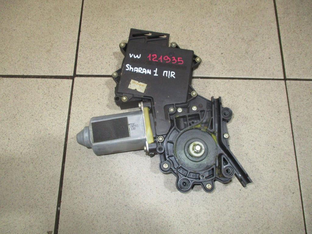 Моторчик стеклоподъемника, 3000 рублей, Пермь