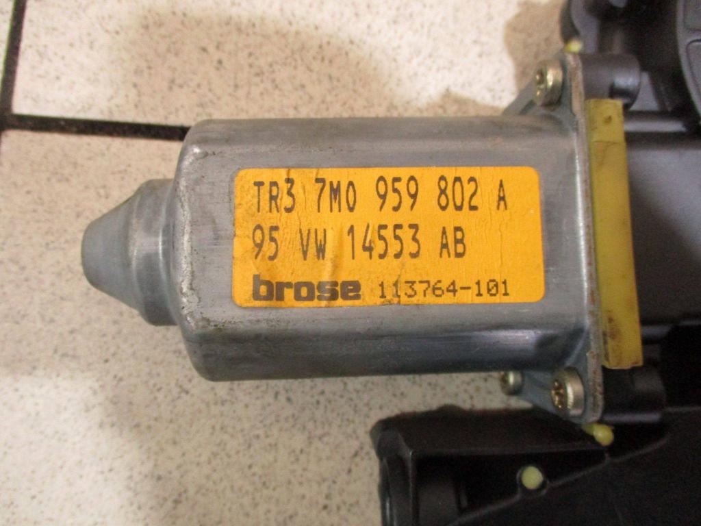 Моторчик стеклоподъемника, 3000 рублей, Пермь