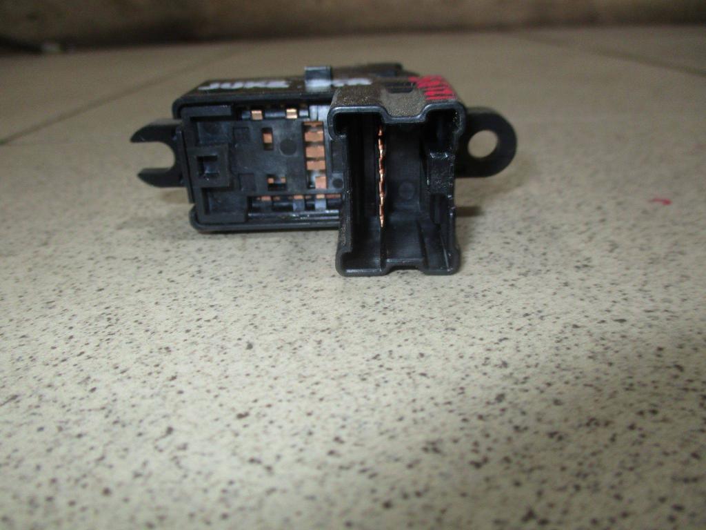 Кнопка стеклоподъемника, 500 рублей, Пермь