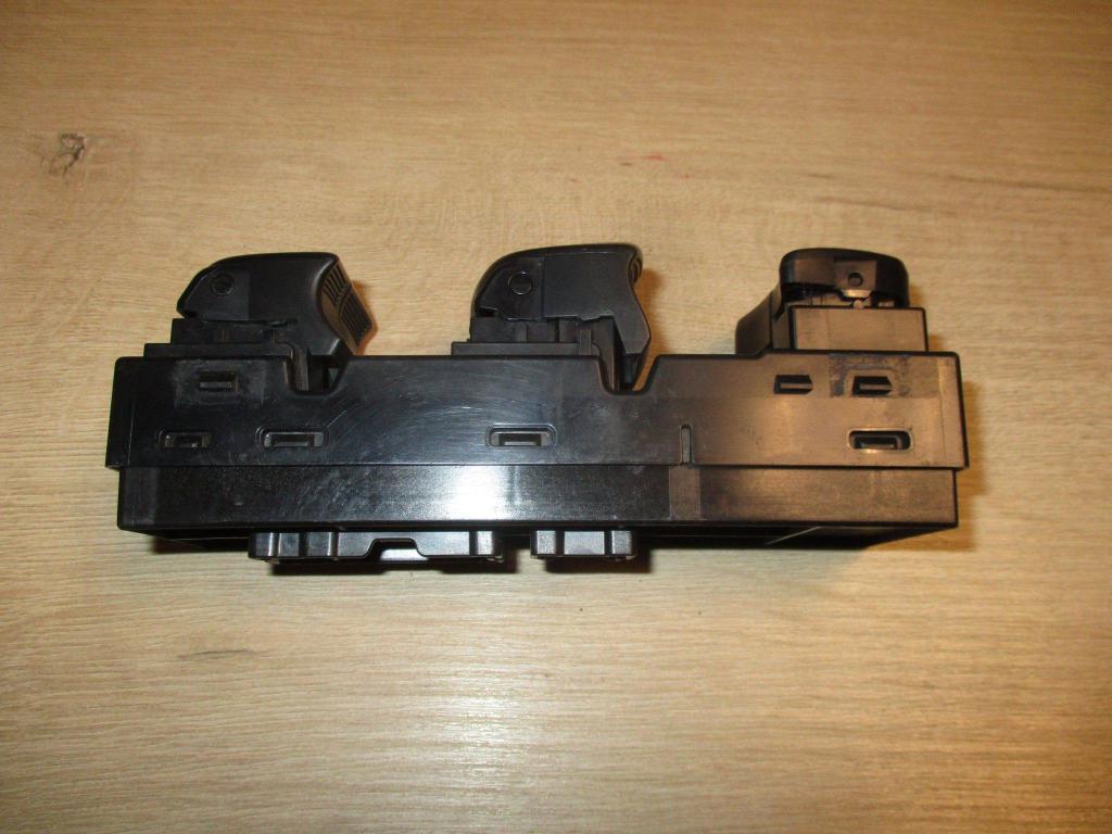 Блок управления стеклоподъемниками, 3000 рублей, Пермь