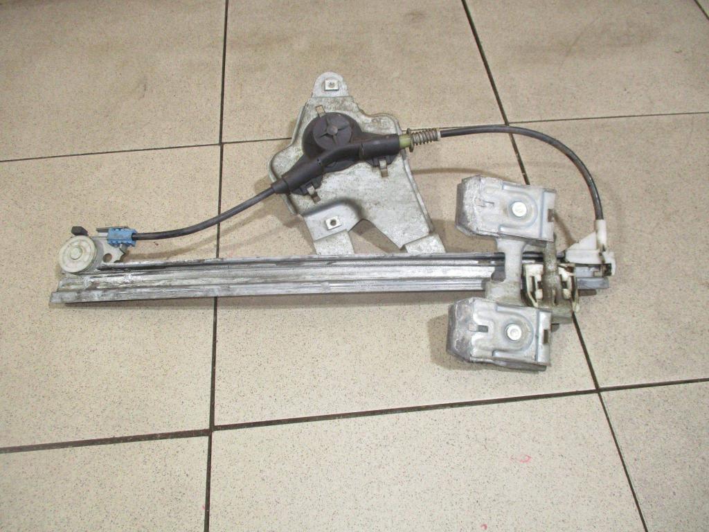 Стеклоподъемник механический задний правый, 1600 рублей, Пермь