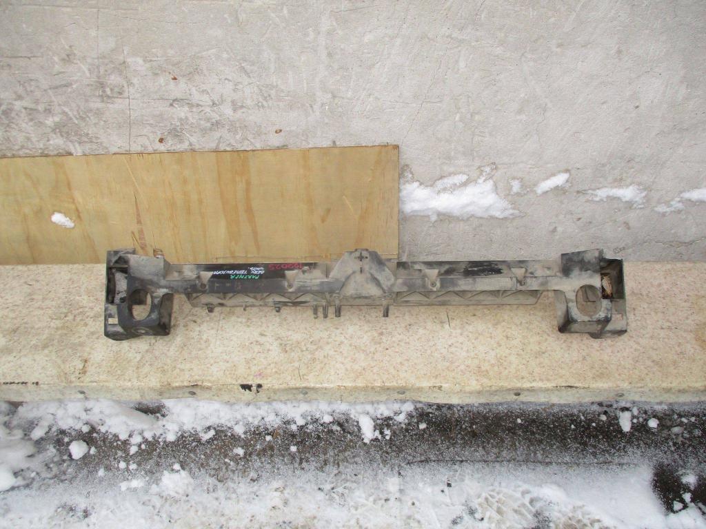 Кронштейн решетки радиатора, 2000 рублей, Пермь