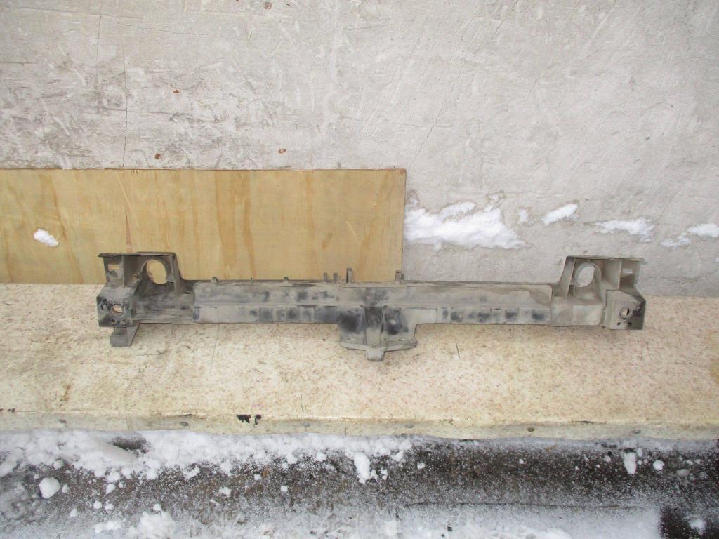 Кронштейн решетки радиатора, 2000 рублей, Пермь