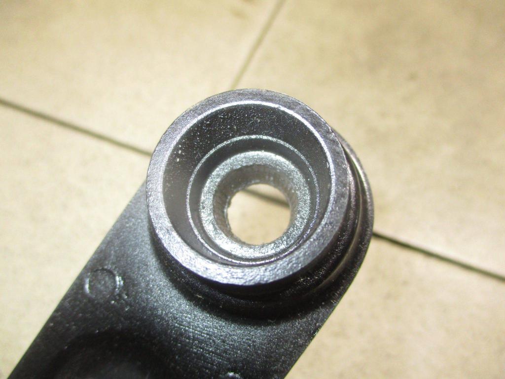 Поводок стеклоочистителя передний правый, 1500 рублей, Пермь