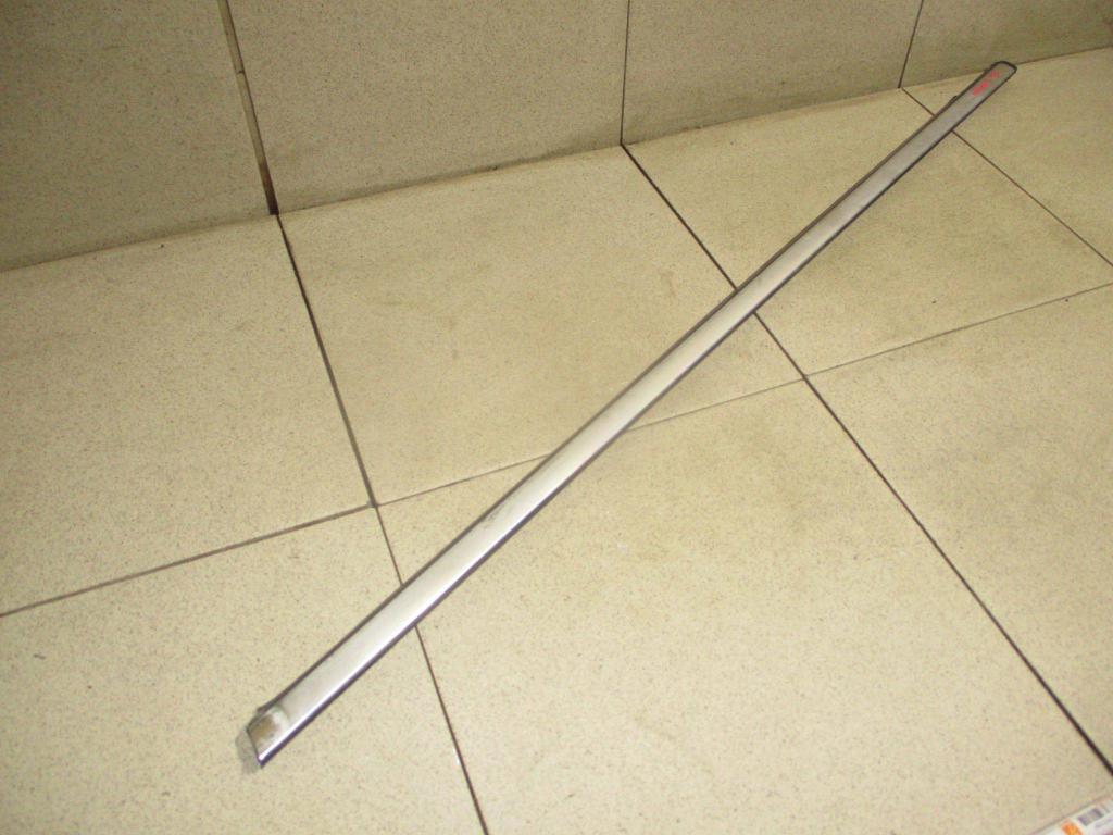 Накладка стекла переднего левого, 1000 рублей, Пермь