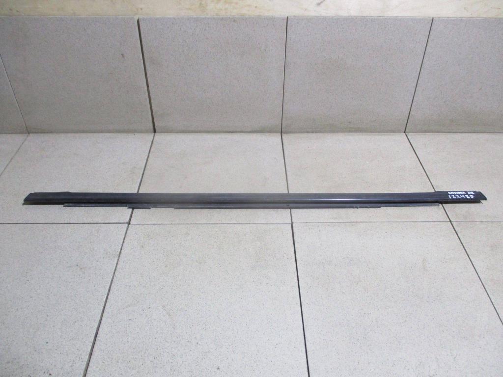 Накладка стекла заднего правого, 500 рублей, Пермь