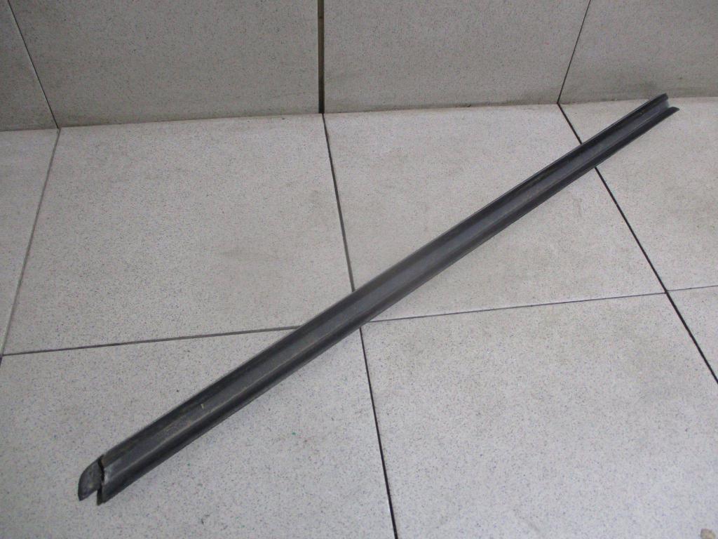 Накладка стекла переднего правого, 800 рублей, Пермь