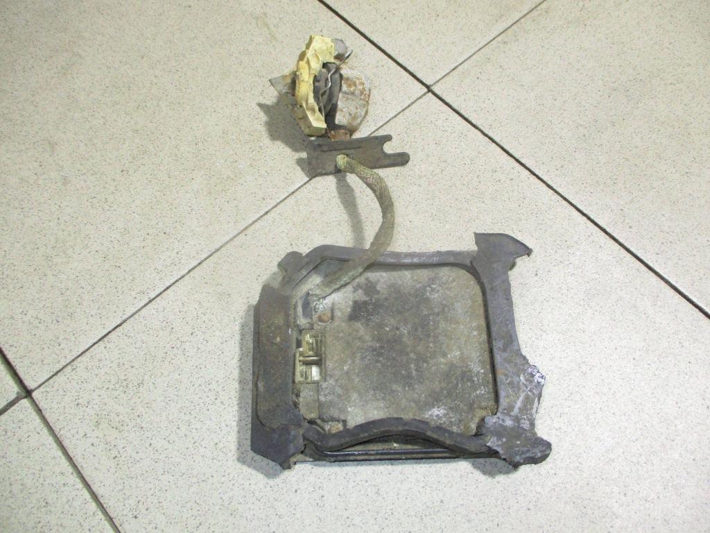 Блок ксеноновой лампы, 2000 рублей, Пермь