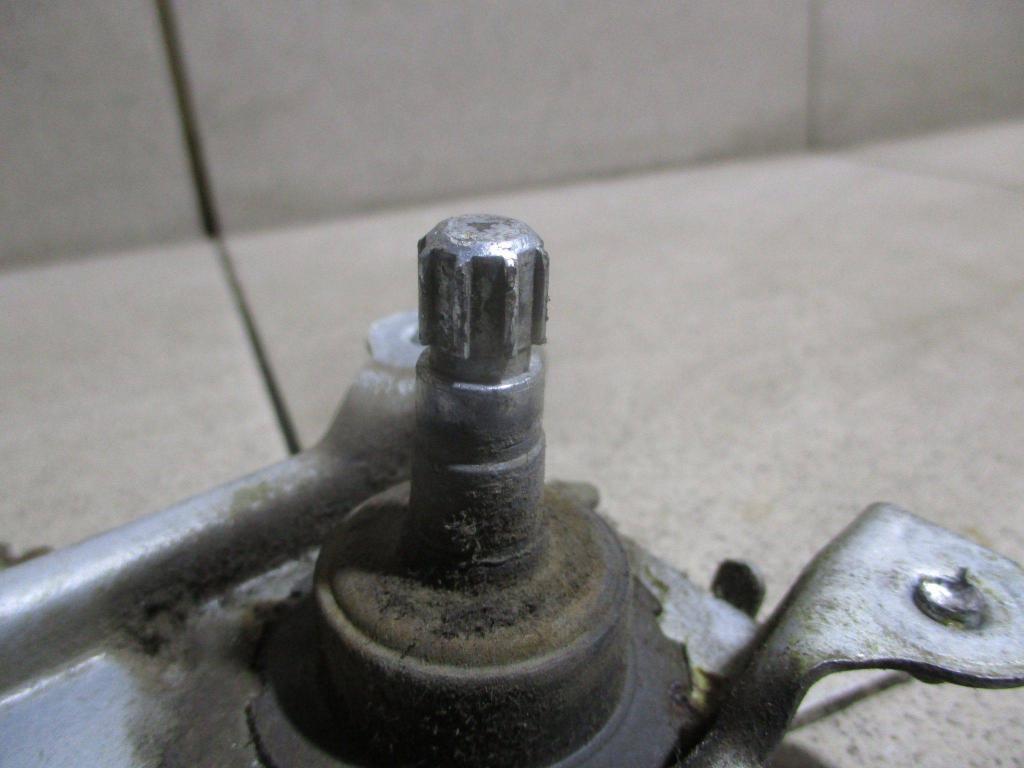 Стеклоподъемник механический задний правый, 500 рублей, Пермь