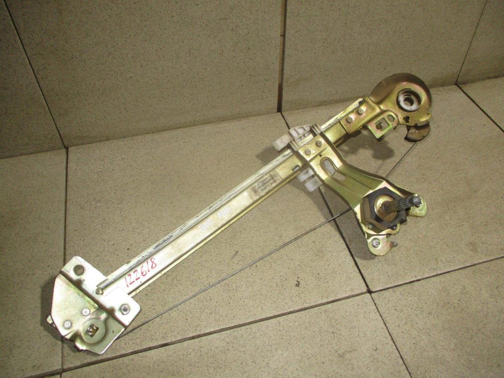 Стеклоподъемник механический задний правый, 500 рублей, Пермь