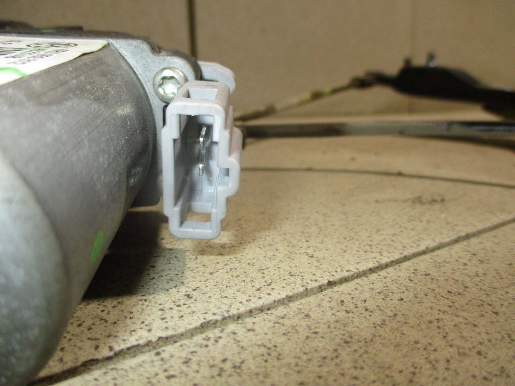 Стеклоподъемник задний левый, 1000 рублей, Пермь