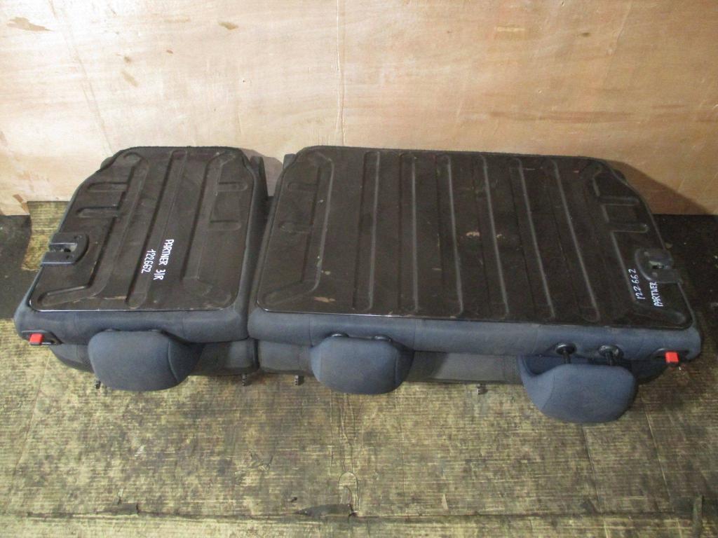 Сиденье заднее, 9000 рублей, Пермь