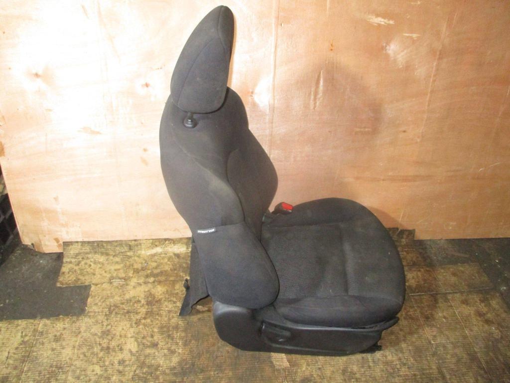 Сиденье переднее правое, 8000 рублей, Пермь