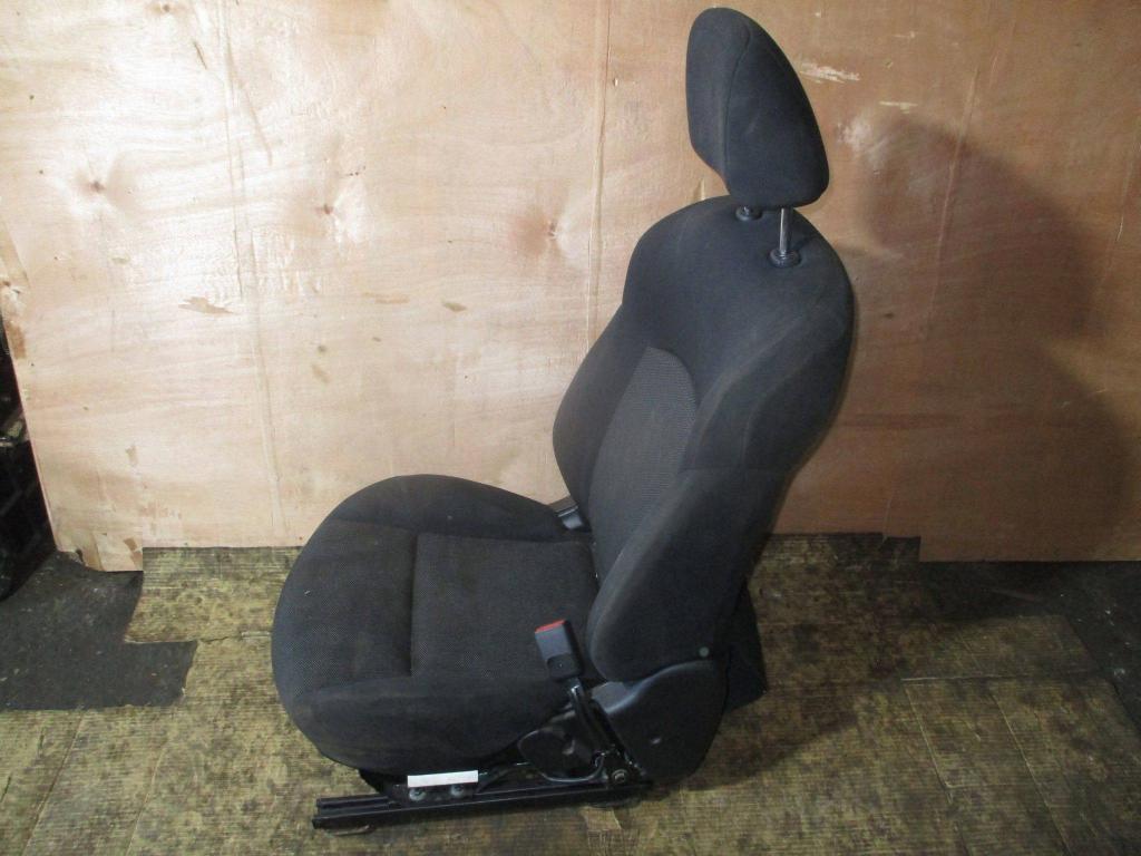 Сиденье переднее правое, 8000 рублей, Пермь