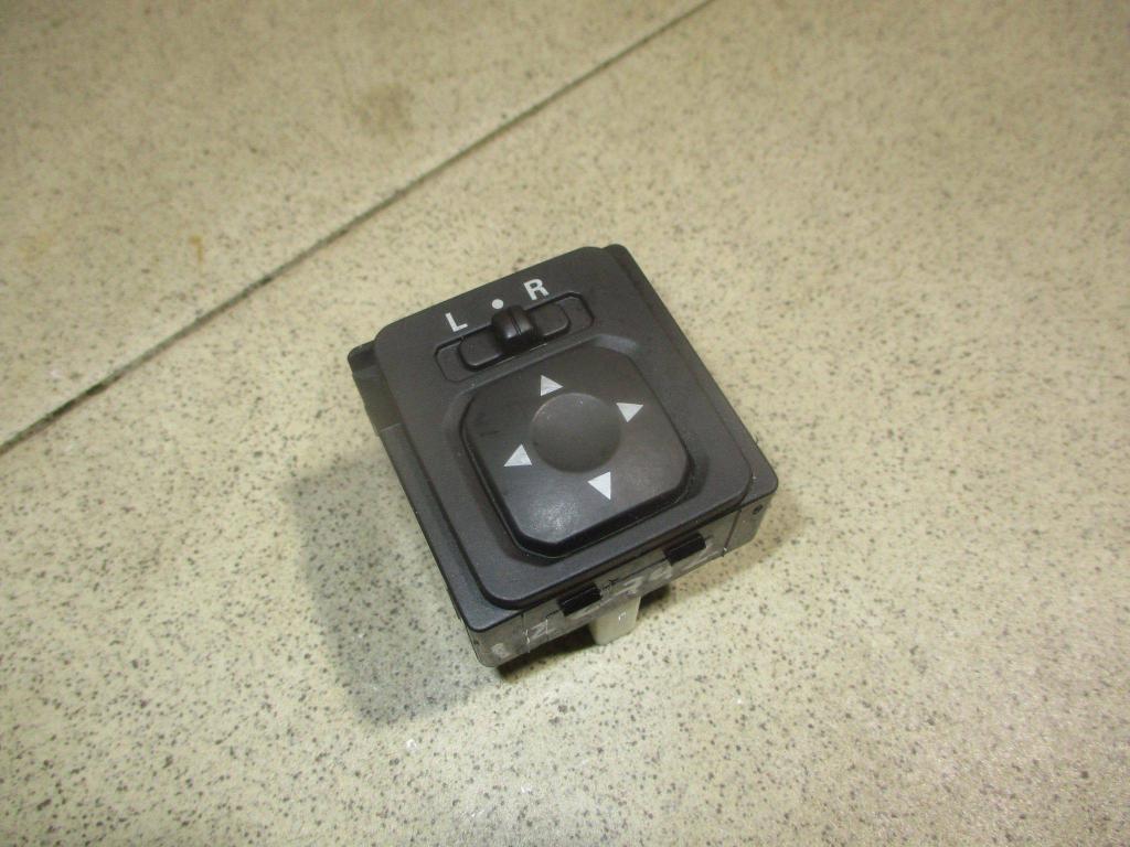 Переключатель регулировки зеркала, 500 рублей, Пермь