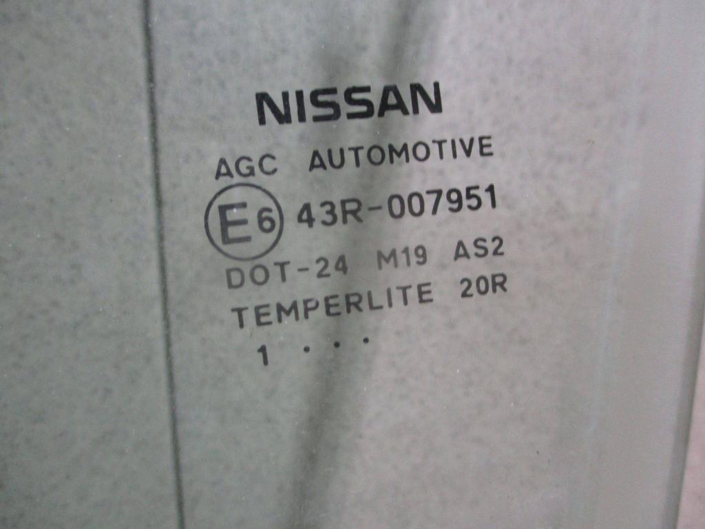 Стекло двери передней левой, 2500 рублей, Пермь