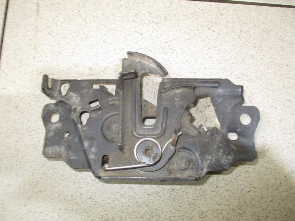 Замок капота, 1000 рублей, Пермь