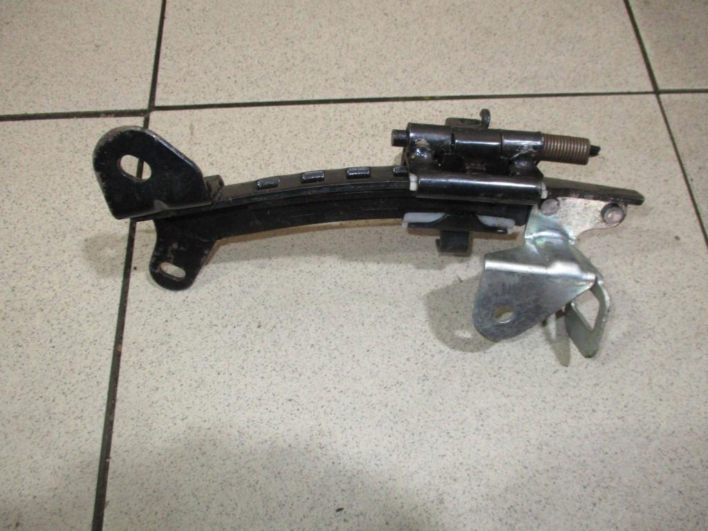 Замок спинки сиденья, 500 рублей, Пермь