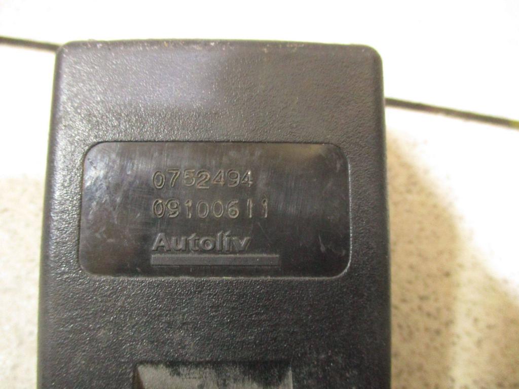 Ответная часть ремня безопасности, 500 рублей, Пермь