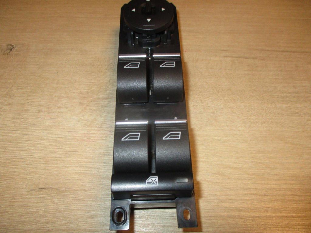 Блок управления стеклоподъемниками, 1500 рублей, Пермь