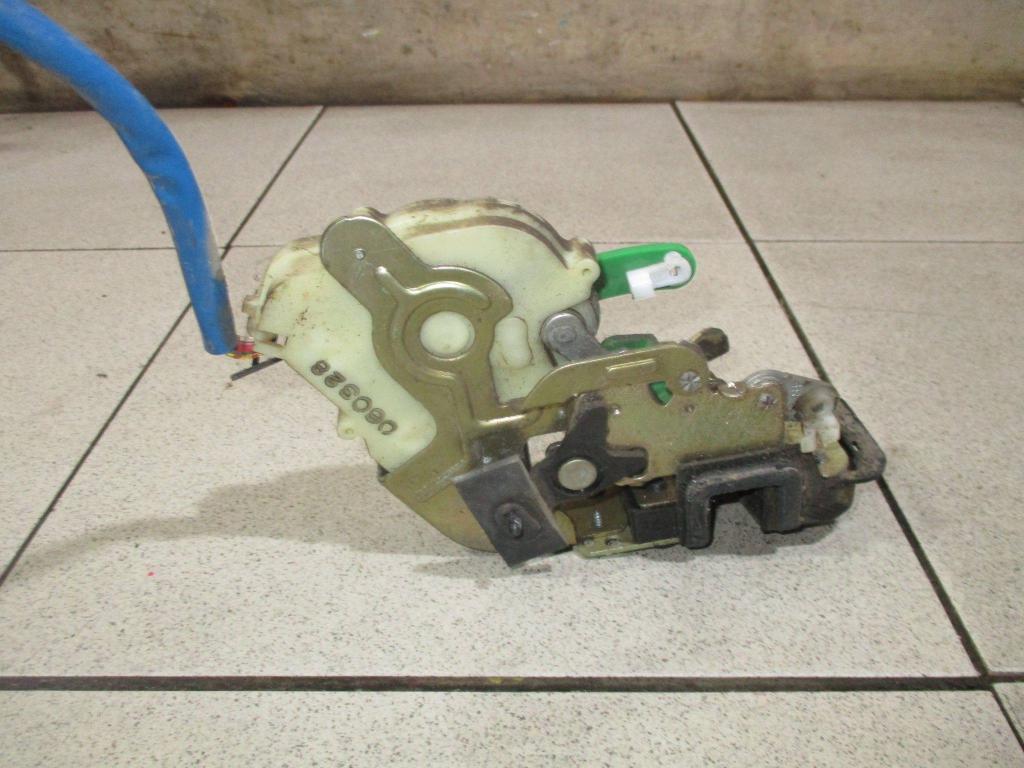 Замок двери задней правой, 1000 рублей, Пермь