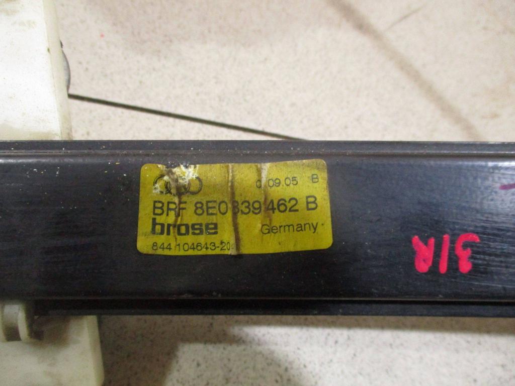 Стеклоподъемник задний правый, 1000 рублей, Пермь