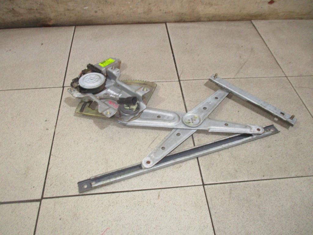 Стеклоподъемник задний правый, 1000 рублей, Пермь