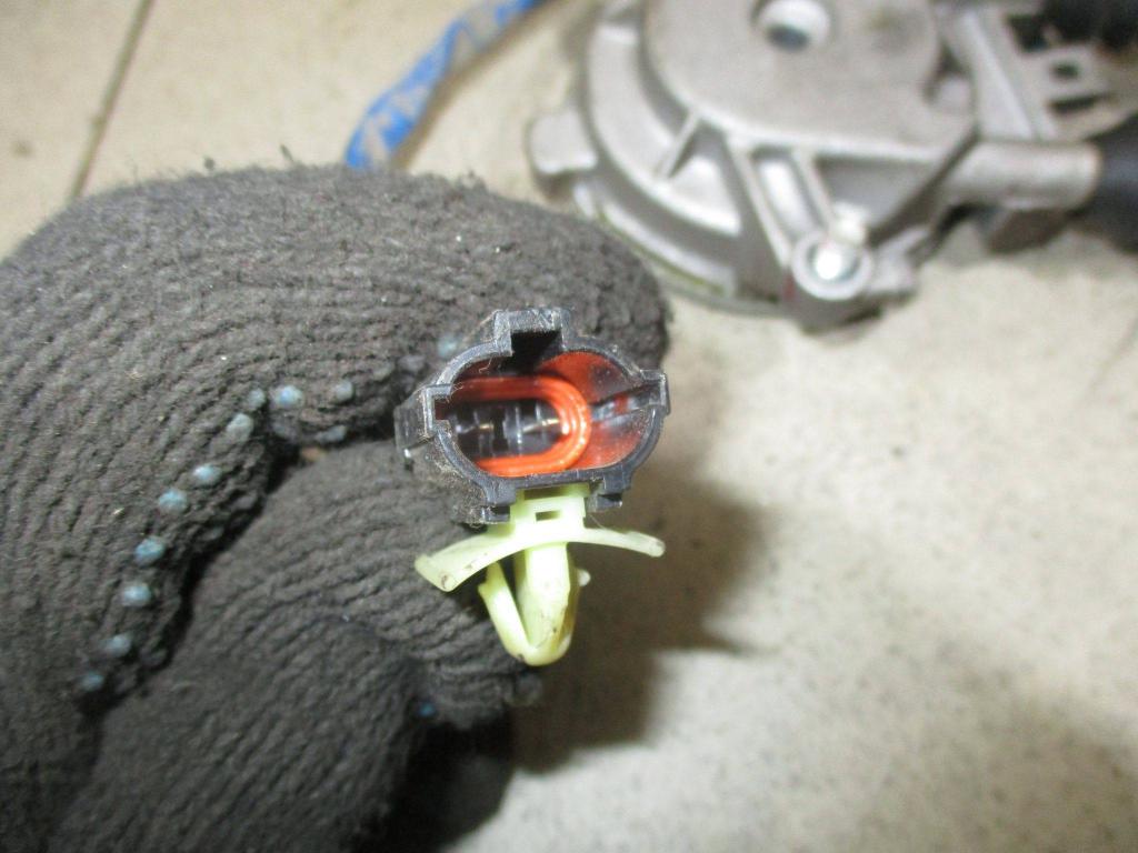 Стеклоподъемник задний правый, 1000 рублей, Пермь