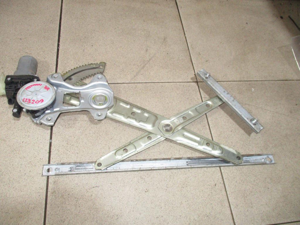 Стеклоподъемник задний правый, 700 рублей, Пермь