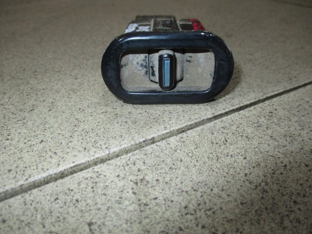 Кнопка стеклоподъемника, 500 рублей, Пермь