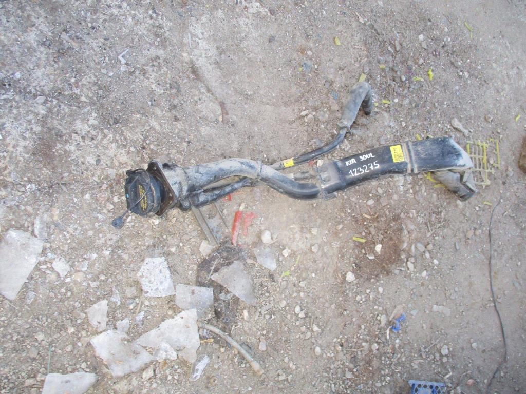 Горловина топливного бака, 3000 рублей, Пермь