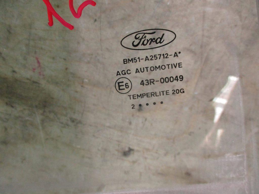 Стекло двери задней правой, 1000 рублей, Пермь