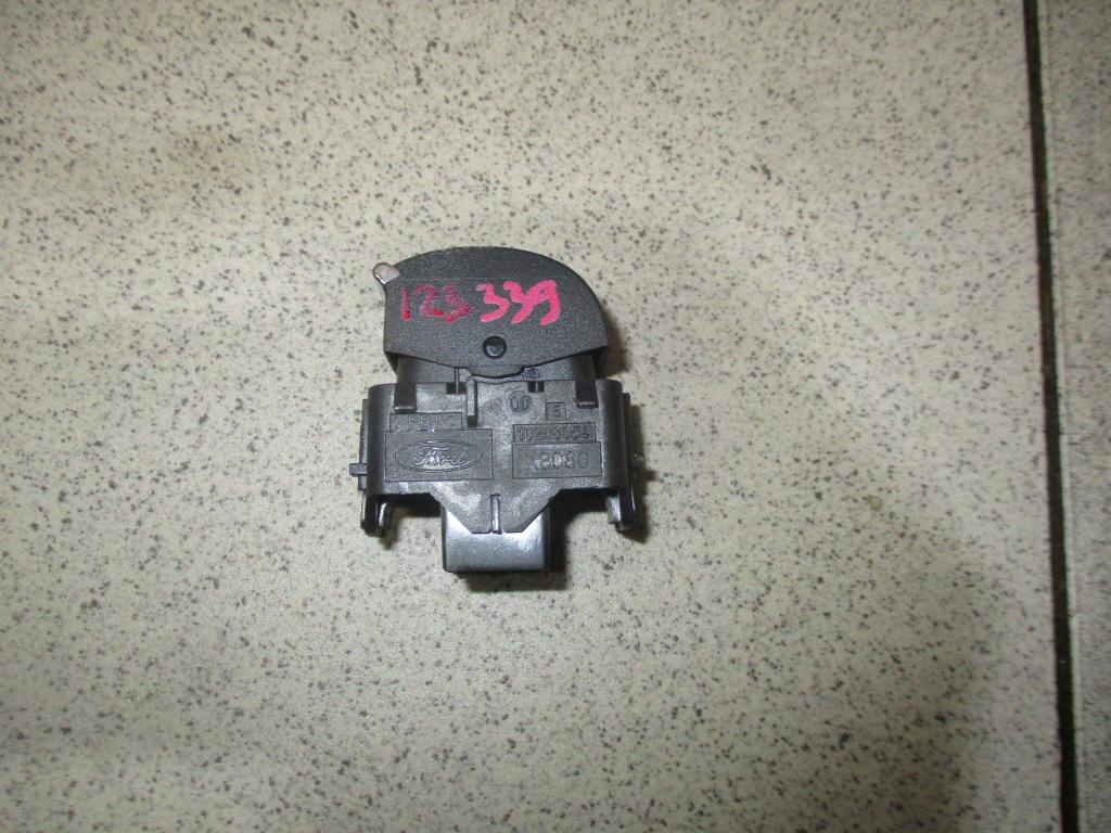 Кнопка стеклоподъемника, 500 рублей, Пермь