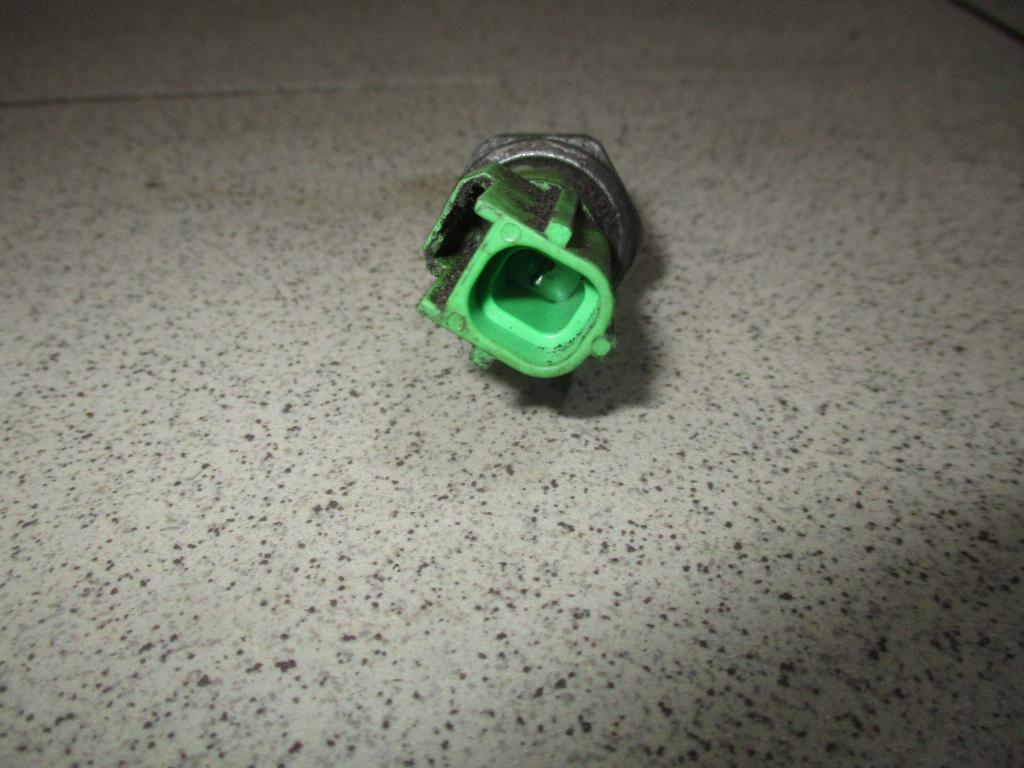 Датчик давления масла, 500 рублей, Пермь