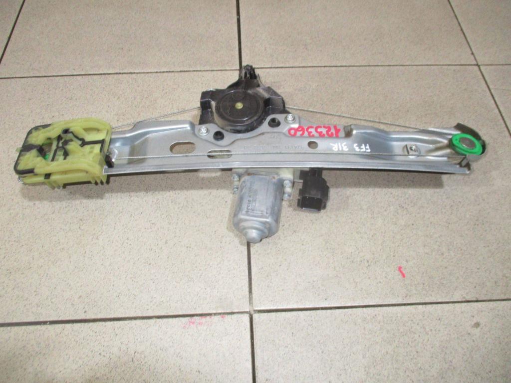 Стеклоподъемник задний правый, 2000 рублей, Пермь