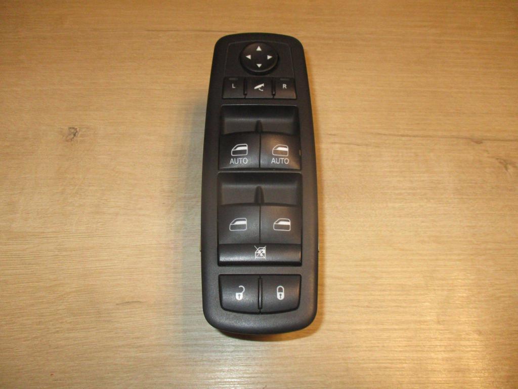 Блок управления стеклоподъемниками, 4000 рублей, Пермь